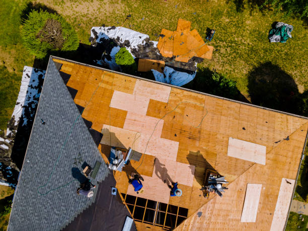 Best Tile Roofing Contractor  in Desnso, CA